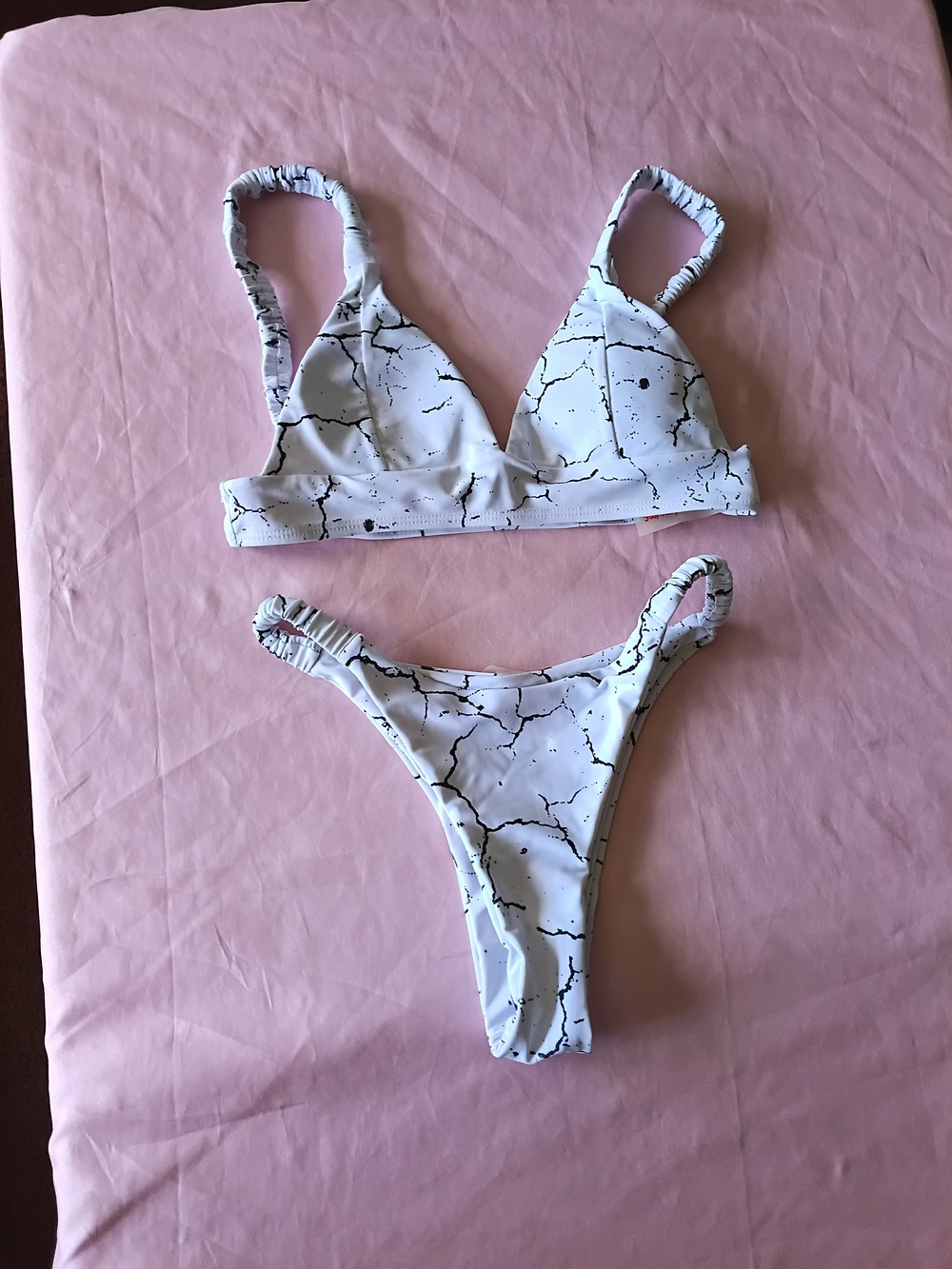 ROMWE White Marble Print Bikini Set with Black Vein Detail XS